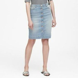 Banana Republic Button Down Jean Skirt | Size 2